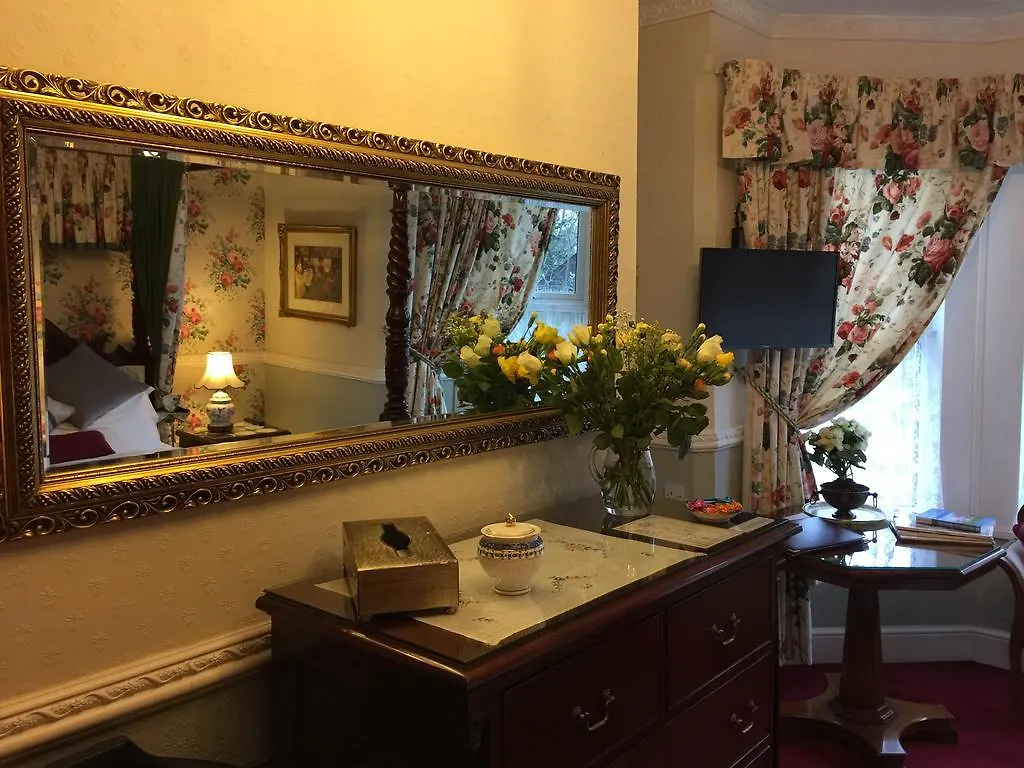 Bed & Breakfast Nottingham Lodge