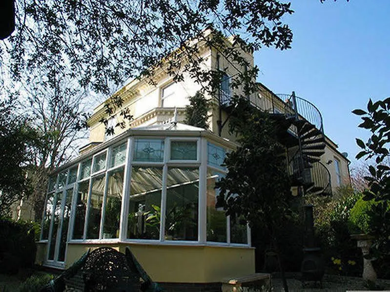 Bed & Breakfast Nottingham Lodge